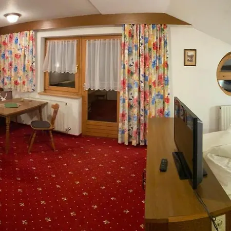 Guest house Engadin Nauders