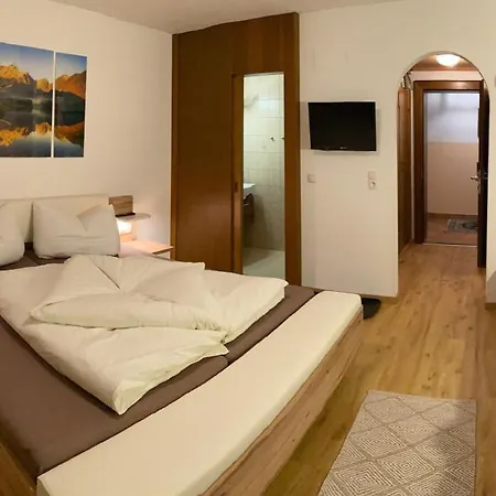 Guest house Engadin 2*