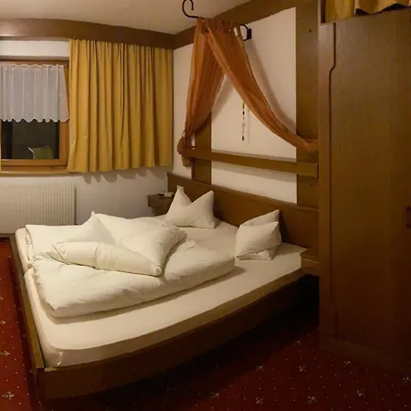 Engadin 4* Наудерс